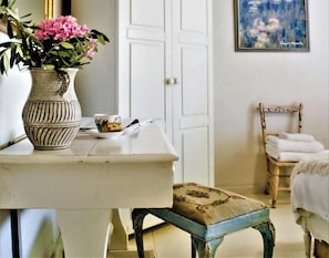 Premium bedding, individually decorated, individually furnished - Old Oak Manor (Riebeek Kasteel)