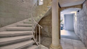 Staircase - Vallettastay Orangerie (Valletta)