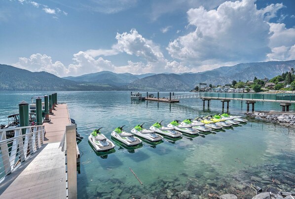 Marina