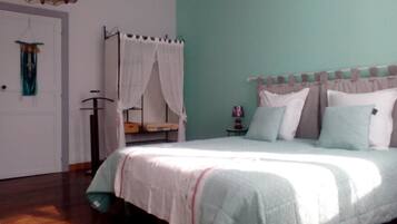 Chambre Double (Orient) avec Fibre-optic | Literie de qualité supérieure, décoration personnalisée