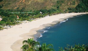 Beach nearby - Condomínio Porto Paúba (São Sebastião)