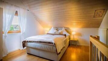 Apartemen (incl. Cleaning Fee 30 EUR) | Meja kerja, setrika/meja setrika, Wi-Fi gratis, dan seprai linen