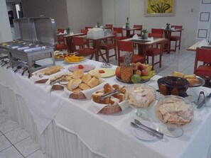 Frokostbuffé er inkludert hver dag