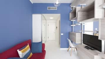 Studio | Living area