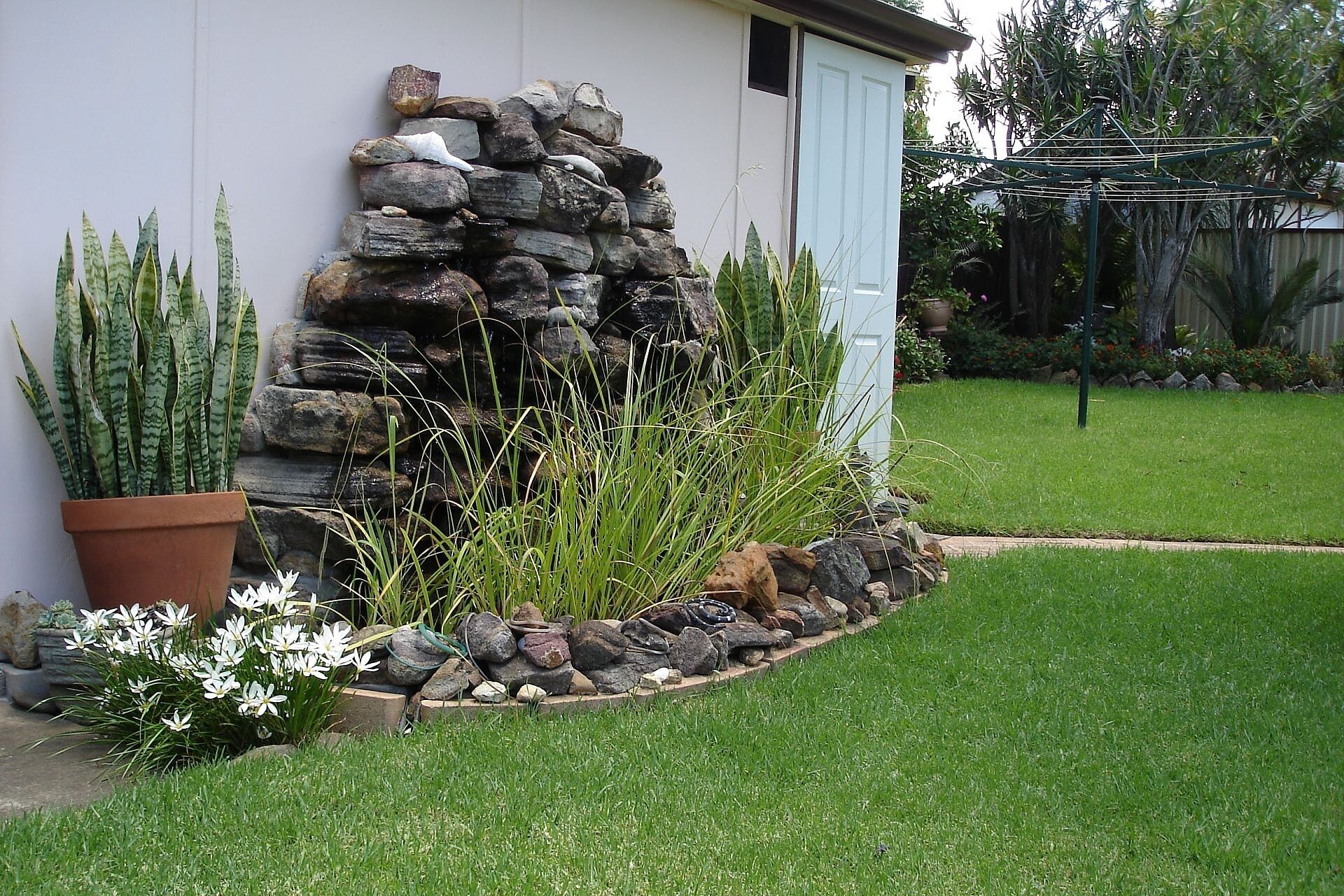 Fully Furnished Self Contained Guest House — image 19