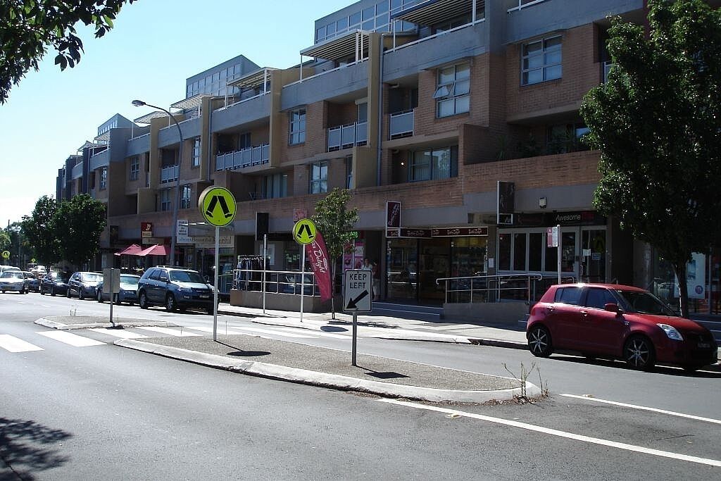 Fully Furnished Self Contained Guest House — image 21