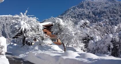 NEUE, EXCLUSIVE, GEMÜTLICHE Wohnung!!!!