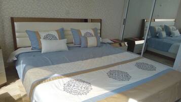 Luxury Apartment | Desk, blackout curtains, iron/ironing board, free WiFi