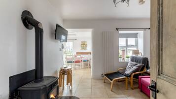 Cottage, ensuite, pemandangan gunung | Lounge