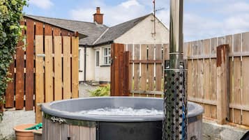 Cottage, Ensuite, Mountain View | Exterior