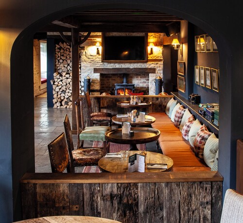 The Harcourt Arms