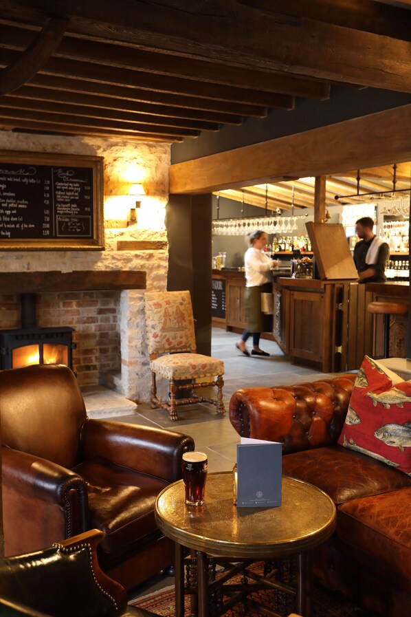 Restaurant - The Harcourt Arms (Witney)