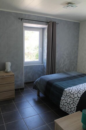 Didekorasi berbeda-beda dan dilengkapi dengan perabotan berbeda-beda