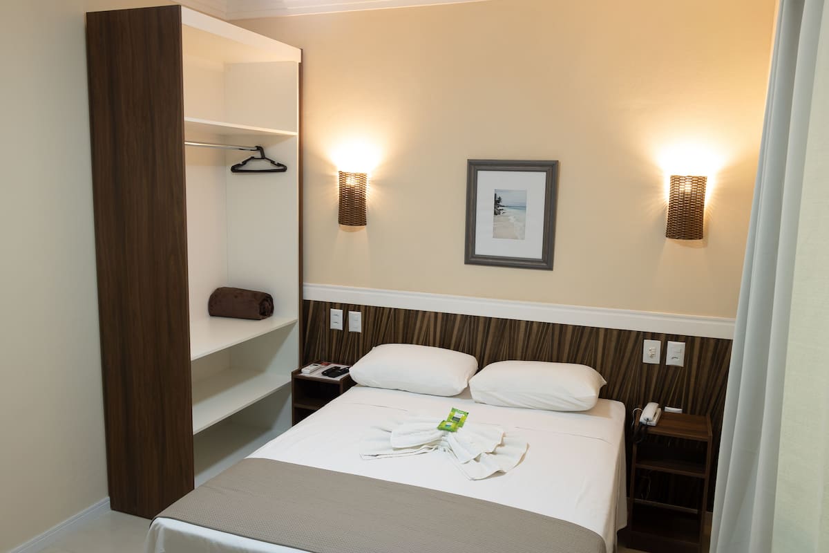 Room | Minibar, individually decorated, desk, laptop workspace