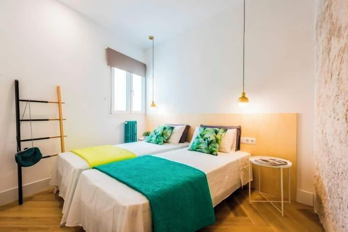 1 habitación, cunas, wifi gratis y ropa de cama