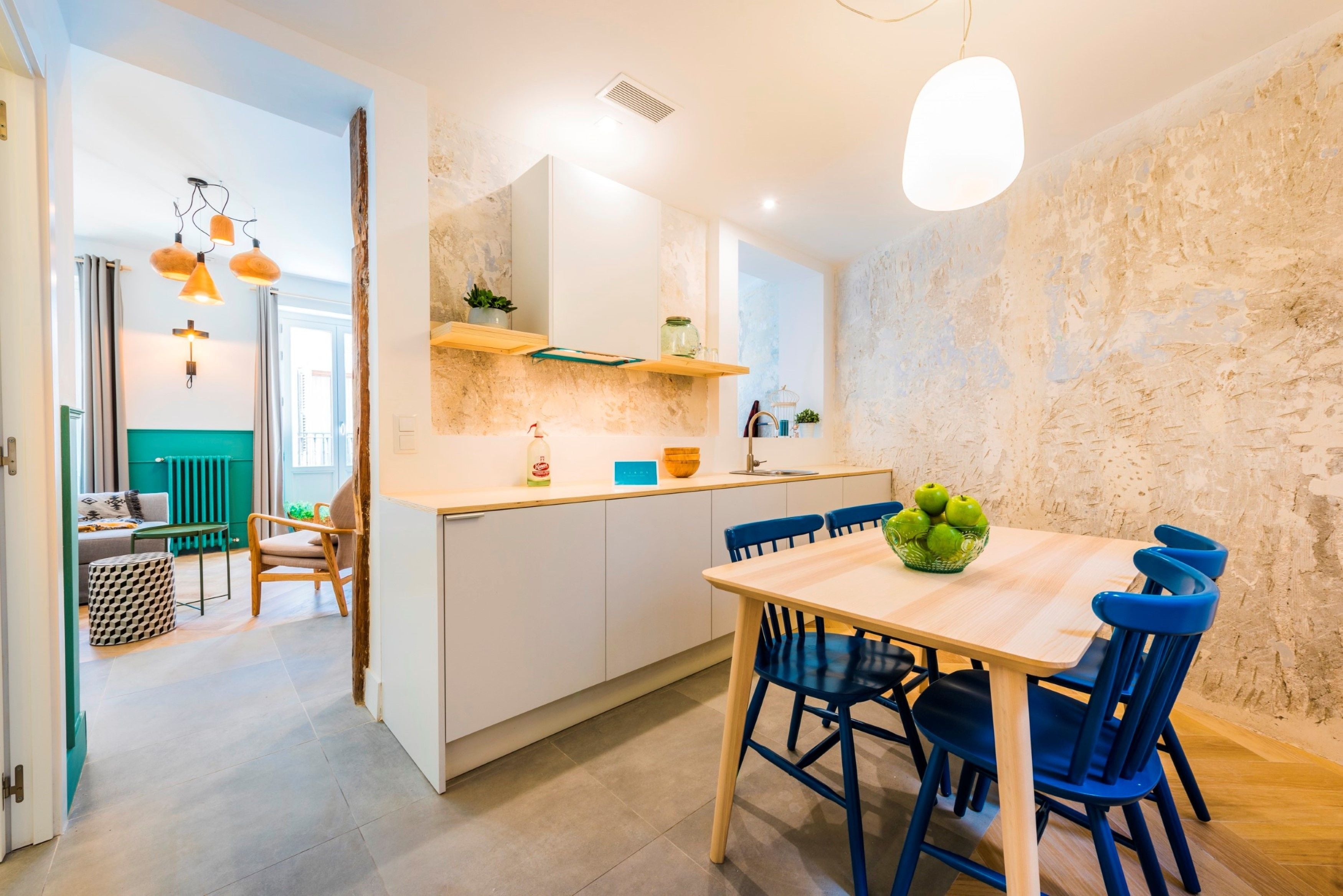 Apartamento luxo, 1 quarto, vista para a cidade | Área de estar | TV de tela plana