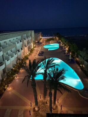 Front of property – evening/night - Chalets in Cecelia Resort (Hurghada)