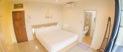 Superior Room (Sky Room) | 1 bedroom, minibar, free WiFi, bed sheets