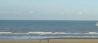Villa Oostduinkerke, 400m sea+dunes,quiet+green+much light, 6p+baby,3bed+2bath