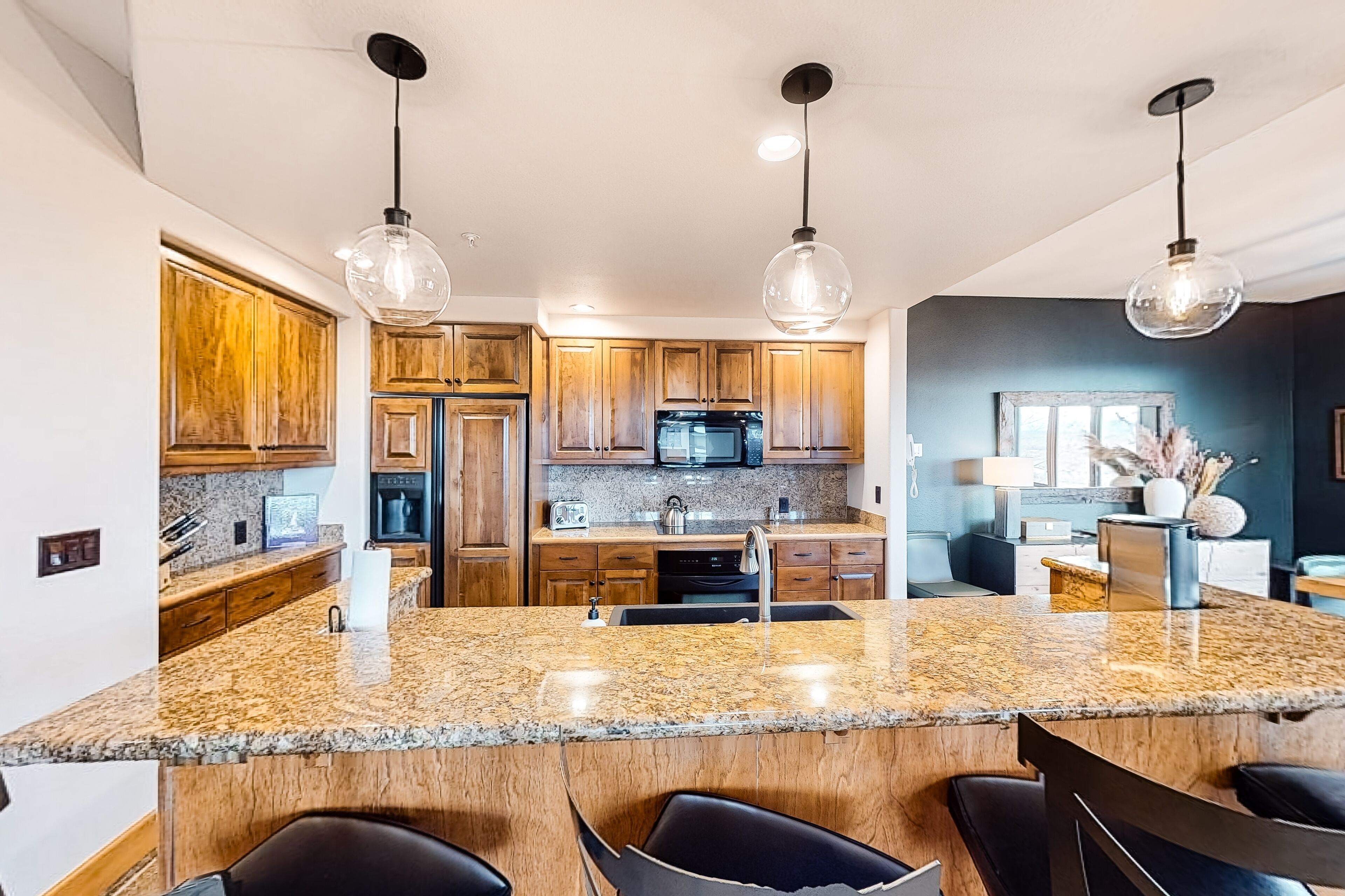 Condo, 4 Bedrooms (Family) | Private kitchen