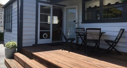 New Plymouth Central and Charming