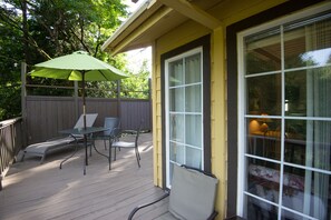 Superior Room | Terrace/patio - River View Garden Resort (Monte Rio)