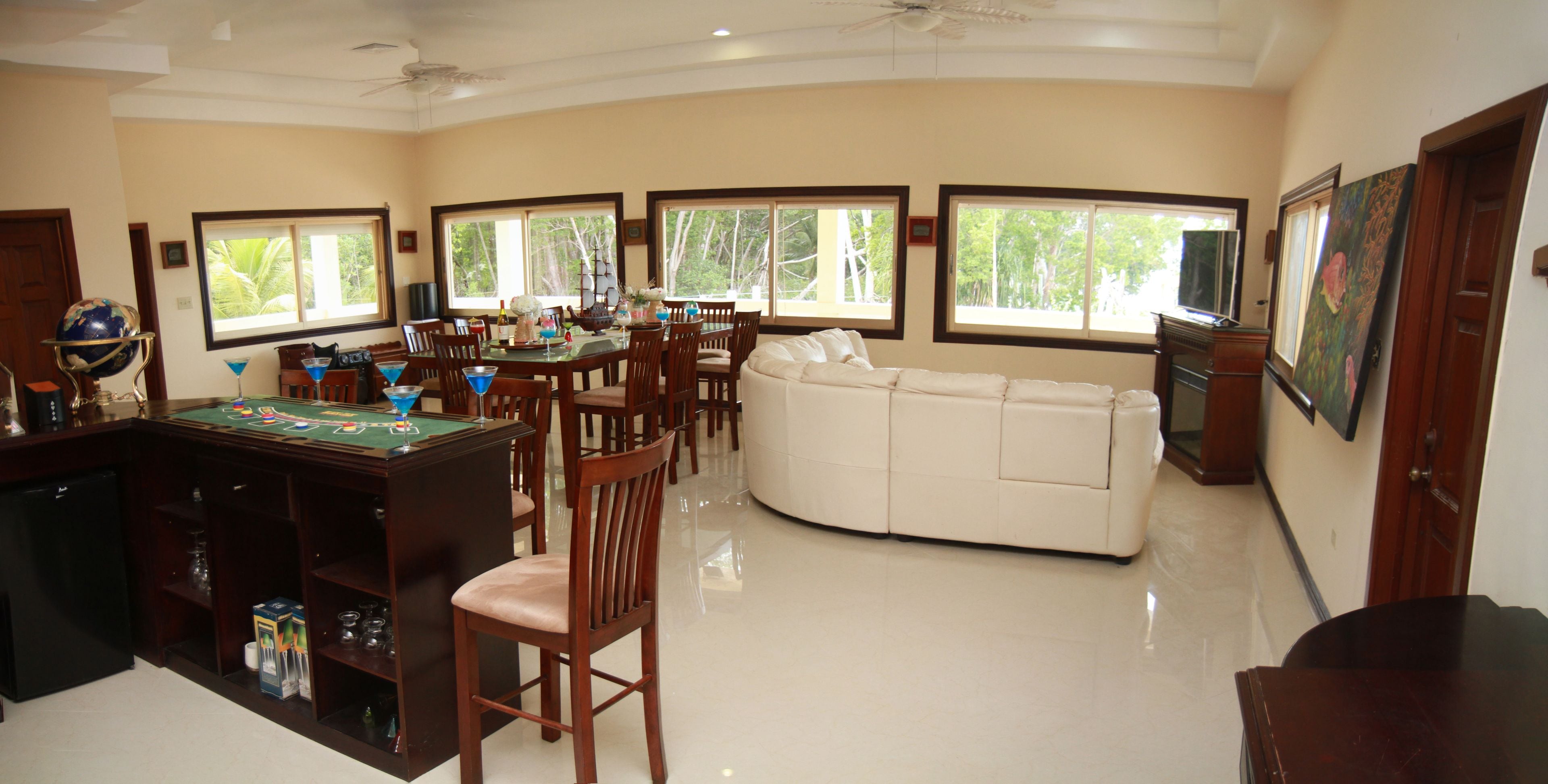 32-inch led tv with satellite channels, tv, netflix