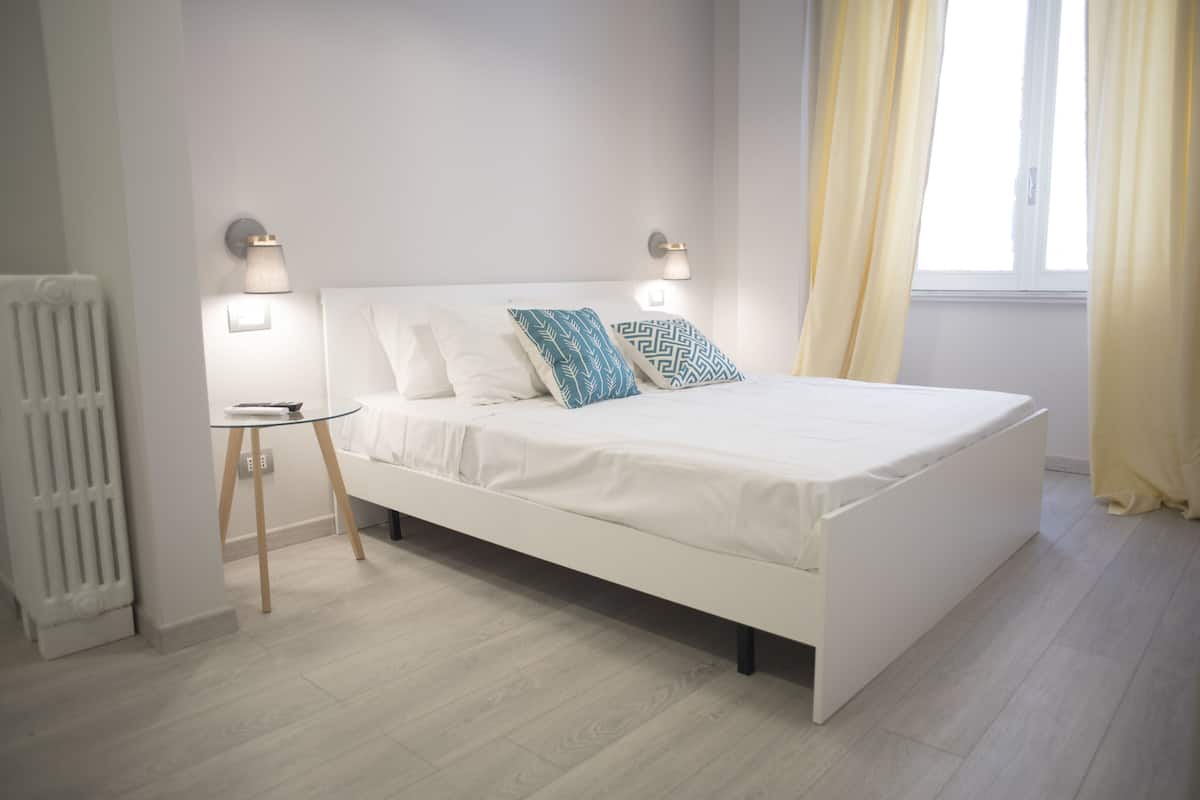 Habitación clásica (105) | 1 habitación, muebles diferentes y escritorio