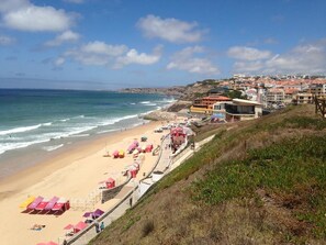 Beach nearby - Native Surfhouse - Hostel (Lourinha)