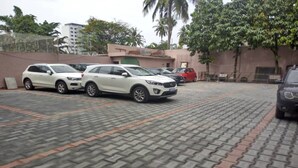 免費自助停車