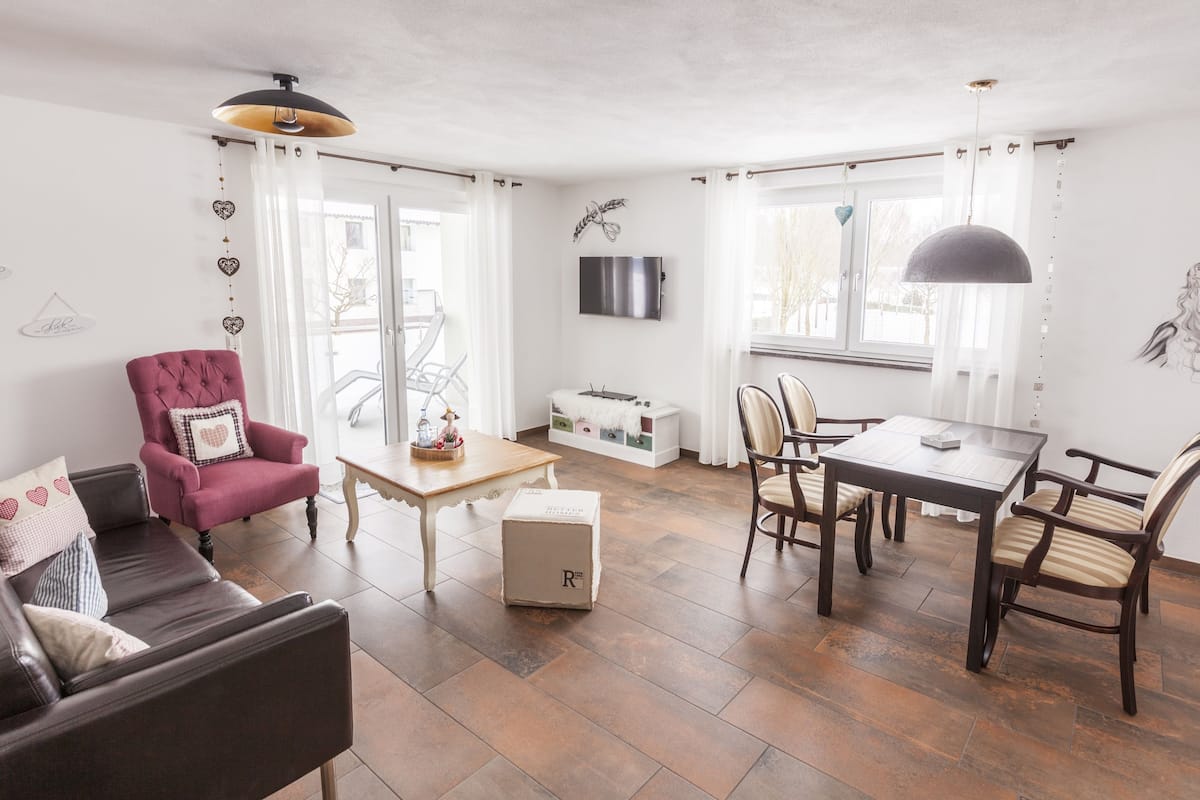 Appartamento, 2 camere da letto, terrazzo (Villa) | Biancheria da letto ipoallergenica, una cassaforte in camera