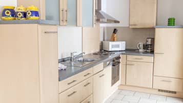 Departamento, 2 habitaciones, balcón (Seerose) | Cocina privada