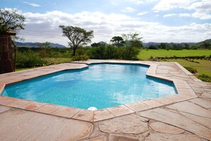Piscine extérieure