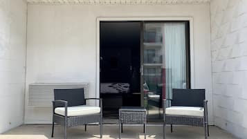 Deluxe Single Room | Terrace/patio