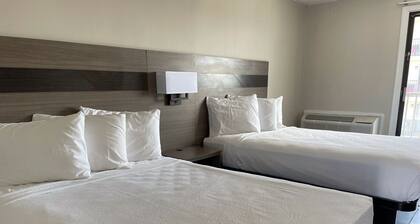 Simple Life Motel