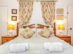 3 chambres, Wi-Fi gratuit, draps fournis