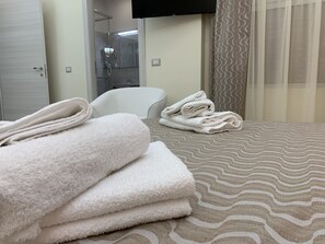 Deluxe Quadruple Room - B&B In Centro (Crotone)
