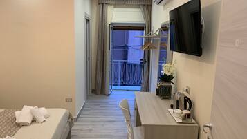 Double Room | Premium bedding, down comforters, minibar, individually furnished