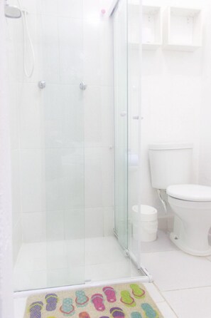 Kamar Triple (México) | Minibar, brankas, Wi-Fi gratis, dan seprai linen