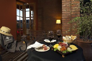Restaurant - My Pod Capsule by Las Bayas - Hostel (Esquel)