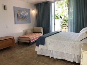 3 quartos, ferros/tábuas de passar roupa, Wi-Fi, roupa de cama