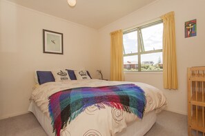 3 soverom, strykejern/-brett, wi-fi og sengetøy