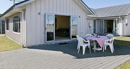 Lochaber Lodge - Acacia Bay Ferienhaus