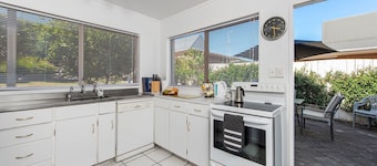 Sandcastles on Tay - Mt Maunganui Holiday Home