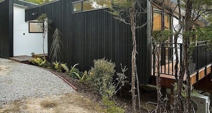 The Treehouse - Kaiteriteri Holiday Home