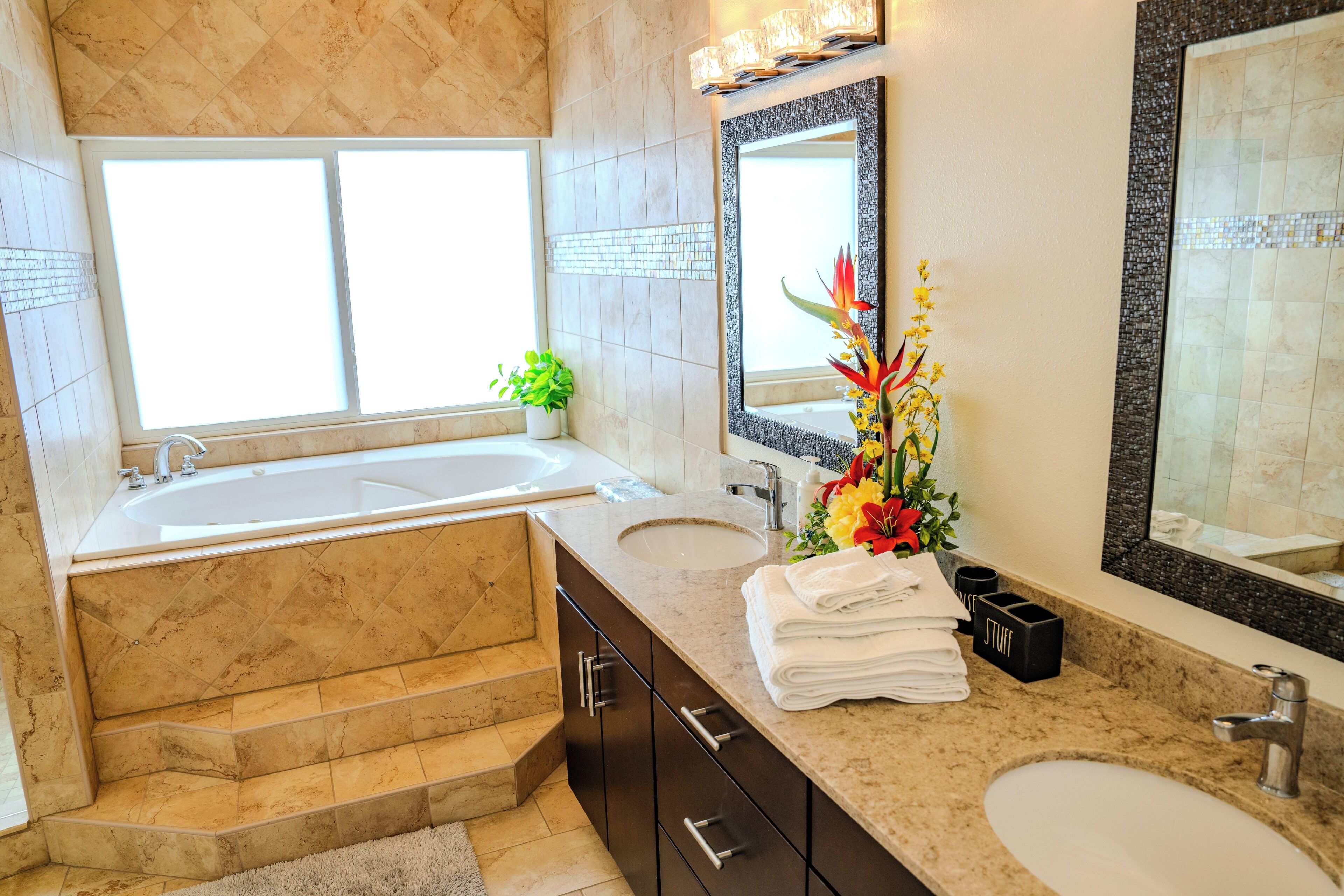 Master bathroom 