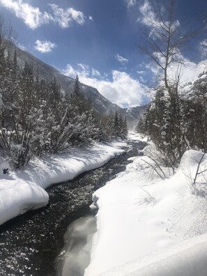 Snow and ski sports