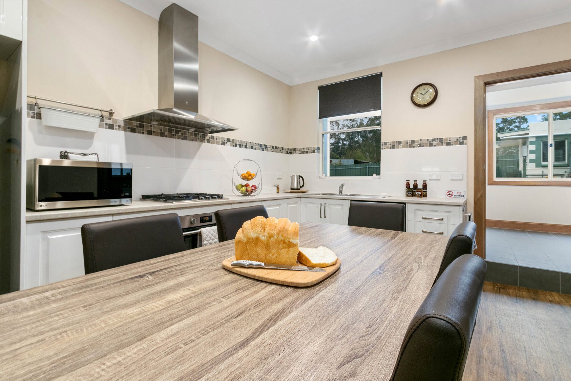 Williamstown Bed and Breakfast S.A. — image 4