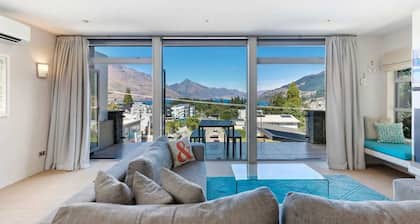 Diamond Villa CBD Central Location Garage