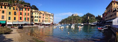 Large apartment next to the beach, free parking (Santa Margherita / Portofino)
